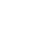 Hand mit Hammer – Kantenschutz anlegen und fixieren
